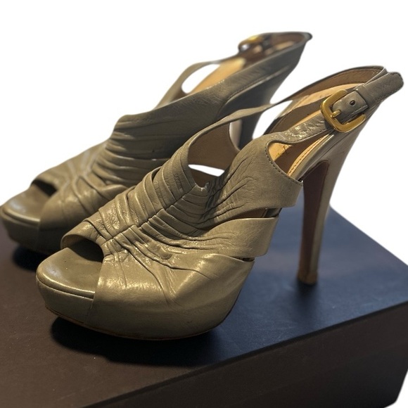 Prada Grey Leather 7 1/5 4” Heels - Picture 9 of 9